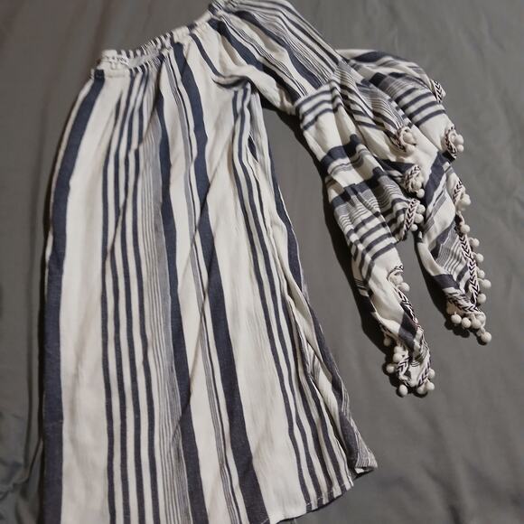 Truly 4 You vertical stripe boho Navy/white tunic M pompom butterfly sleeves - Picture 8 of 8